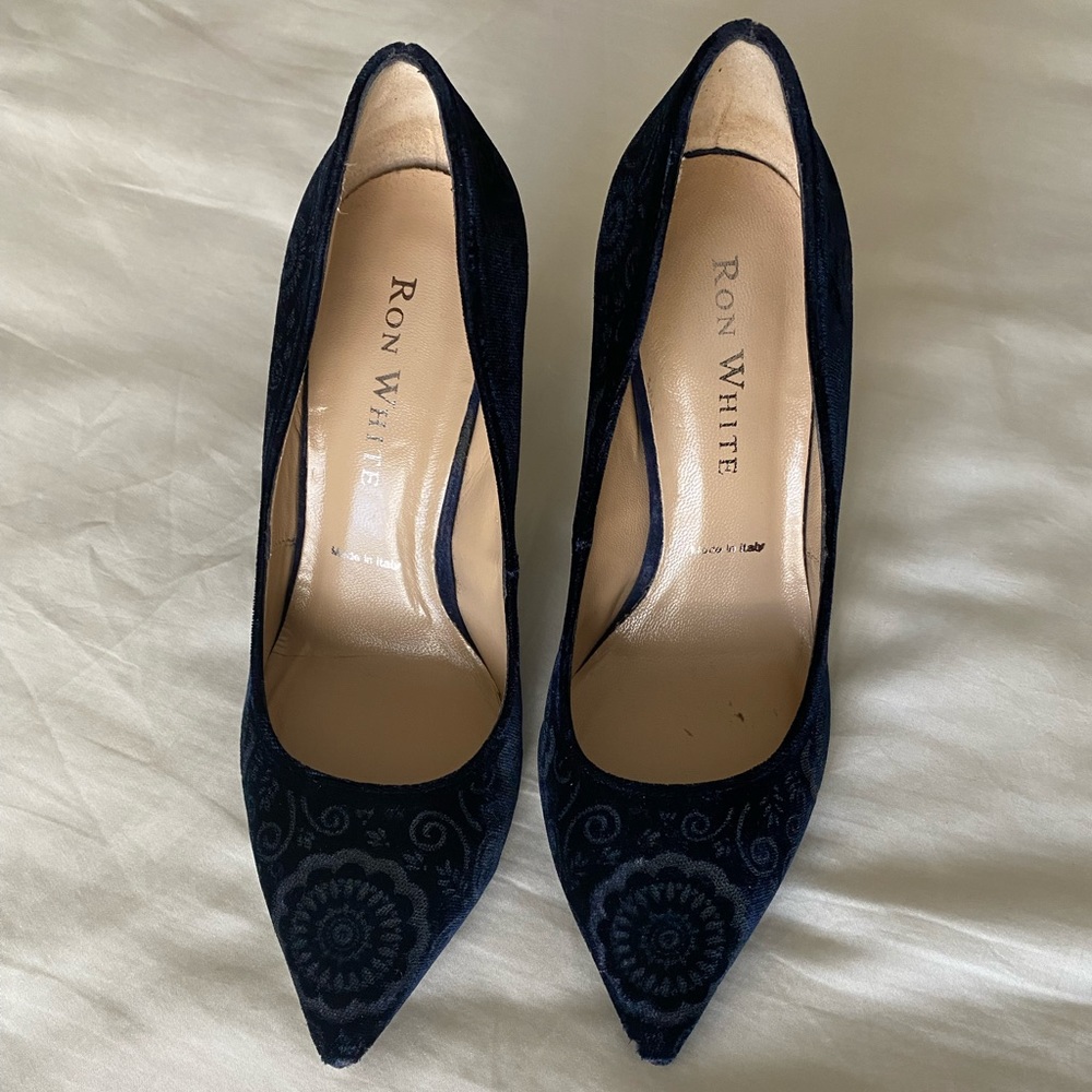 Ron White Navy “Shana” Stiletto Velvet Pump